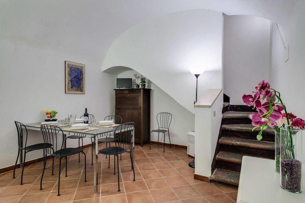 Navona Inn Apartments Ρώμη Εξωτερικό φωτογραφία
